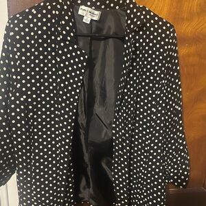 Kate & Mallory Black Polka Dot Women's Jacket 3/4 sleave pleated back
